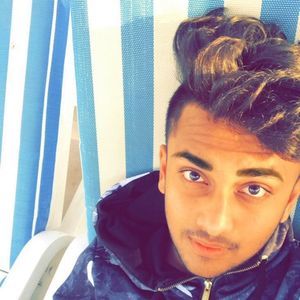 Meet your Posher, Ammar